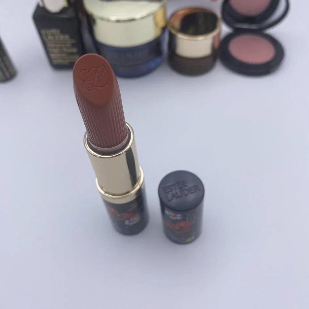 Estee Lauder Beauty Set-Floral Pouch,Skincare,Lip Balm,Lipstick&Mascara-8pc-NEW - Picture 2 of 16